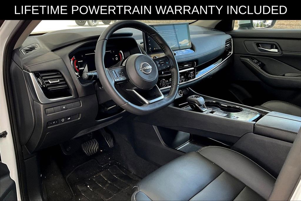 Used 2024 Nissan Rogue SL w/ SL Premium Package image 14