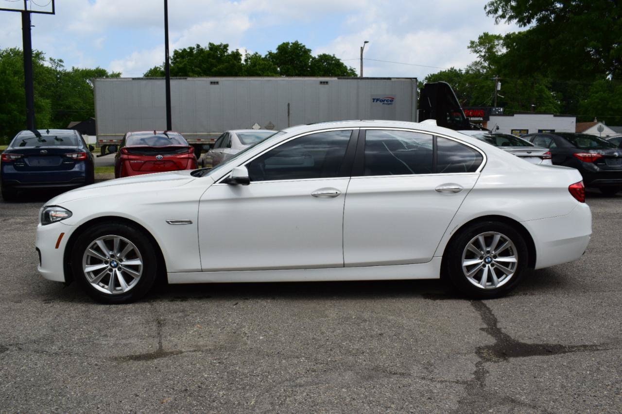 Used 2015 BMW 528i xDrive Sedan AWD/4WD image 9