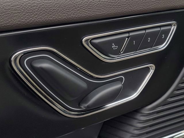 Used 2020 Lincoln Corsair AWD w/ Premium Package image 16