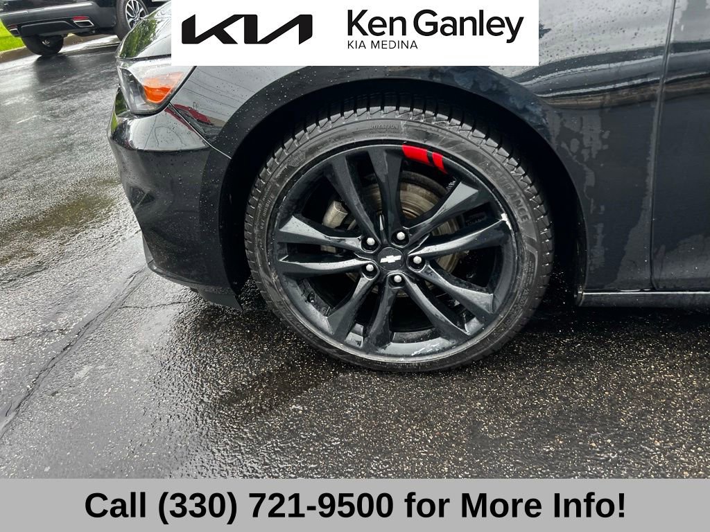 Used 2018 Chevrolet Malibu LT w/ Redline Edition FWD image 19