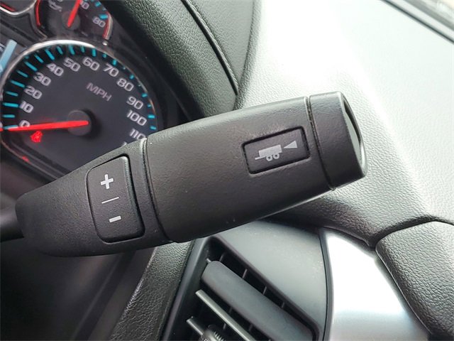 Used 2020 Chevrolet Suburban LT image 15