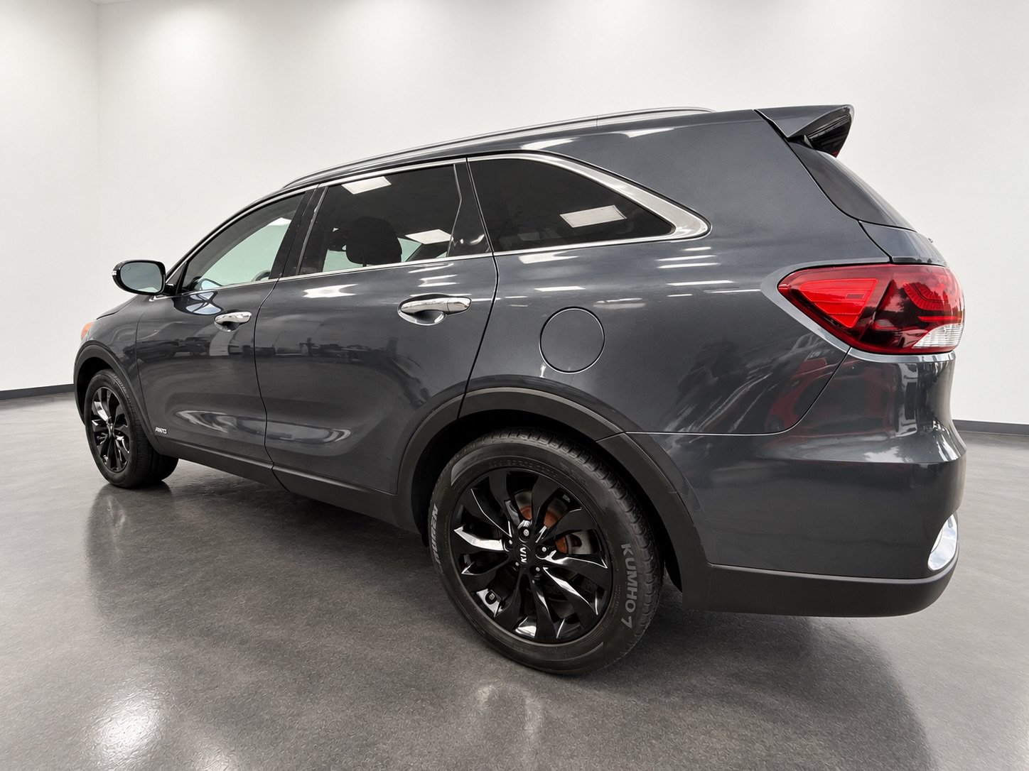 Used 2020 Kia Sorento EX AWD/4WD image 3
