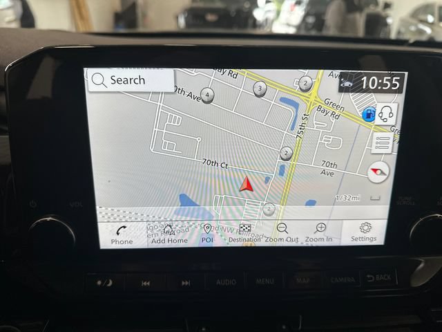 Used 2024 Nissan Pathfinder Platinum w/ Cargo Package AWD/4WD image 17