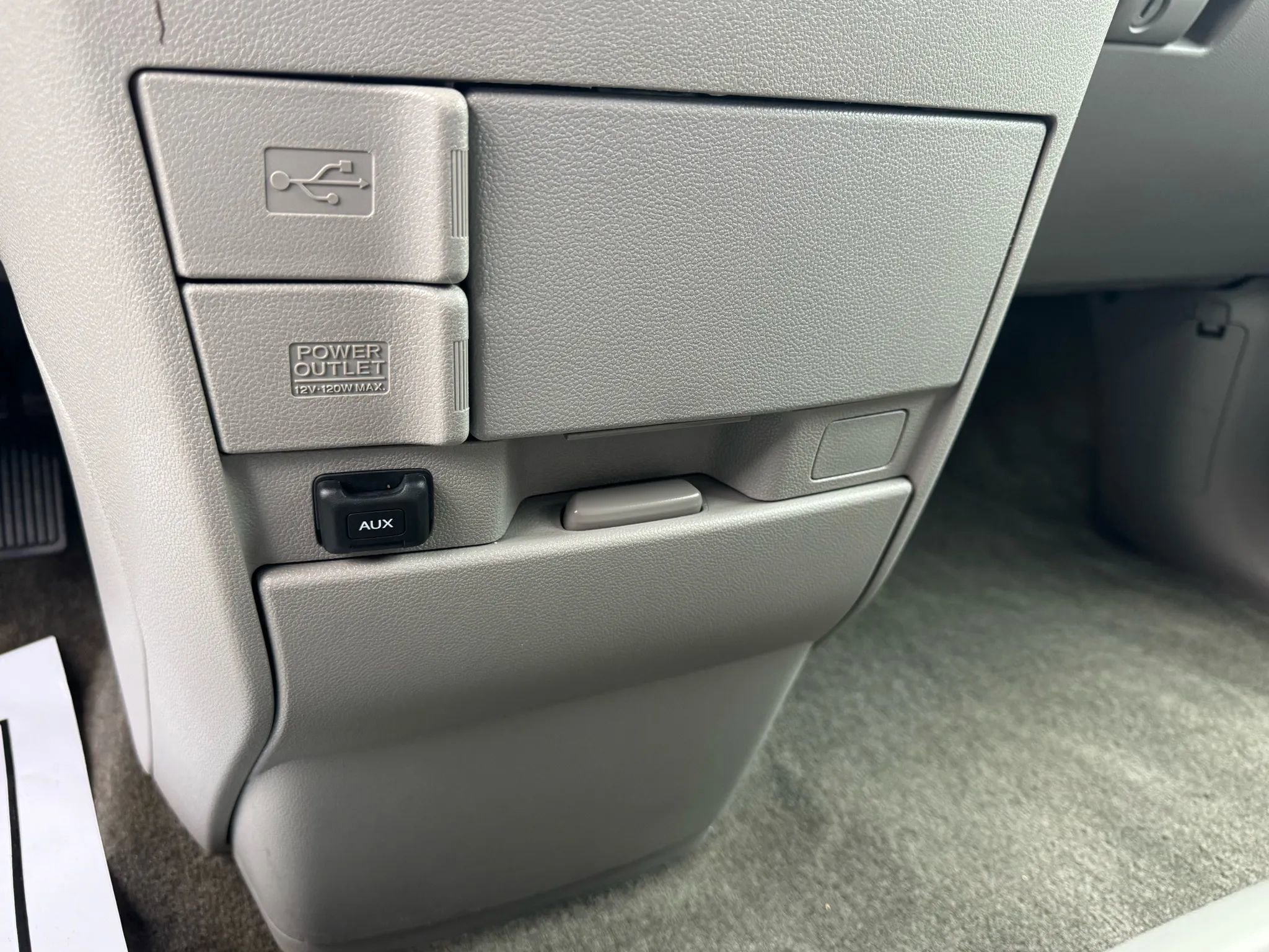 Used 2015 Honda Odyssey EX image 44