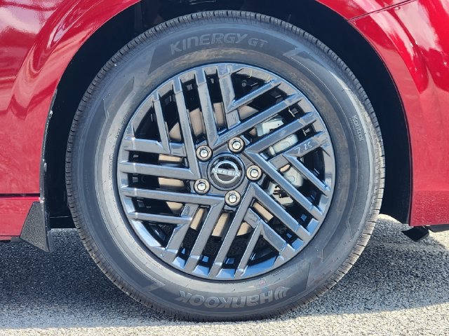 New 2027 Nissan Sentra SV w/ Floor Mat Package FWD image 10