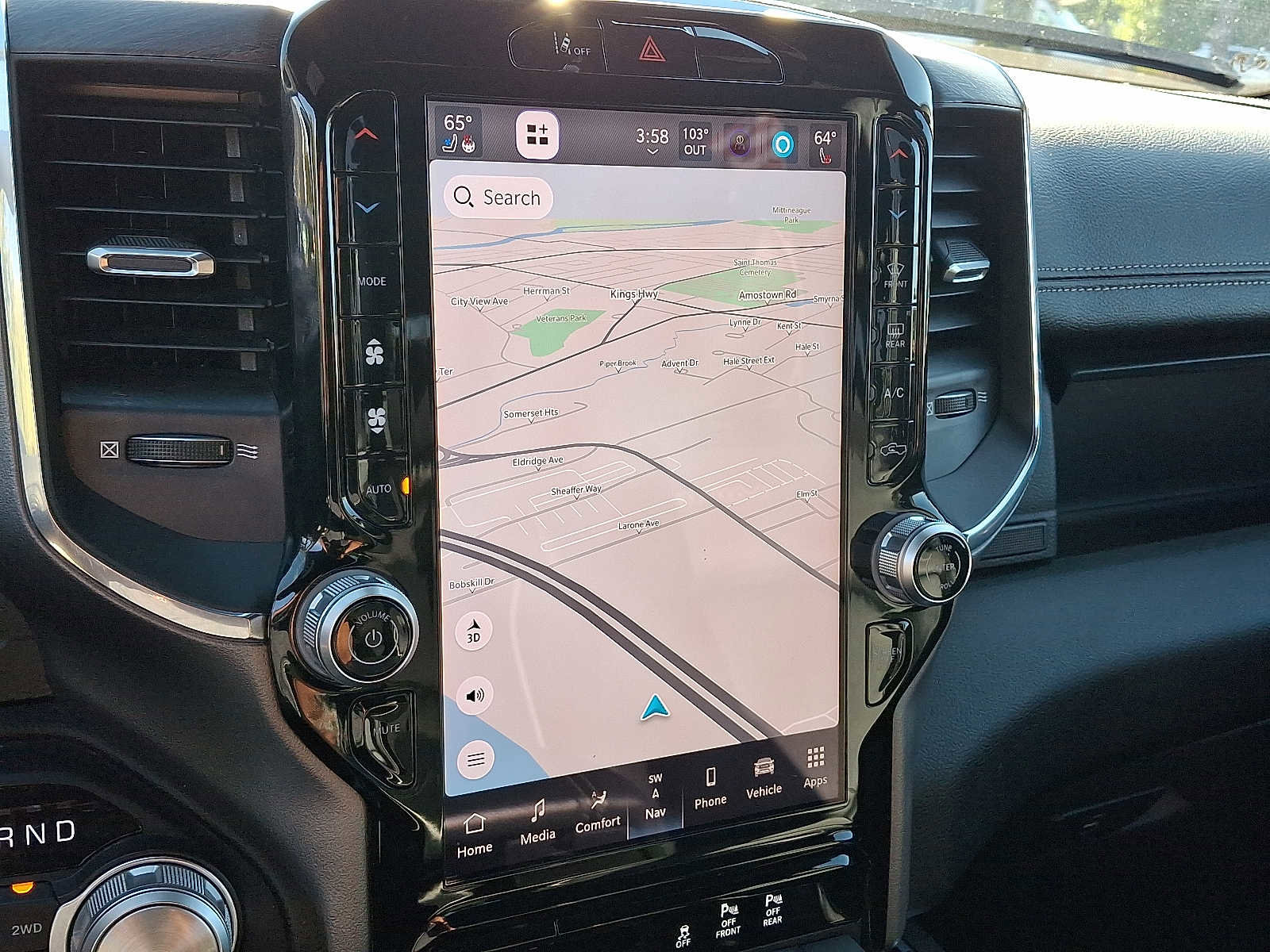 Certified 2025 RAM 1500 Laramie image 17