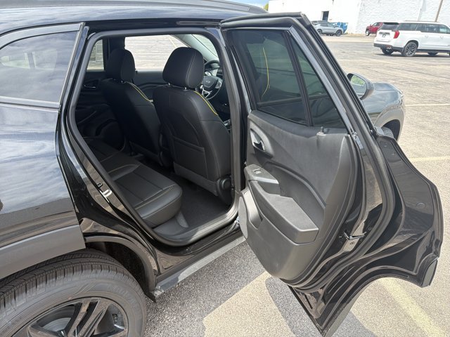 New 2026 Chevrolet Trax ACTIV w/ Driver Confidence Package FWD image 24