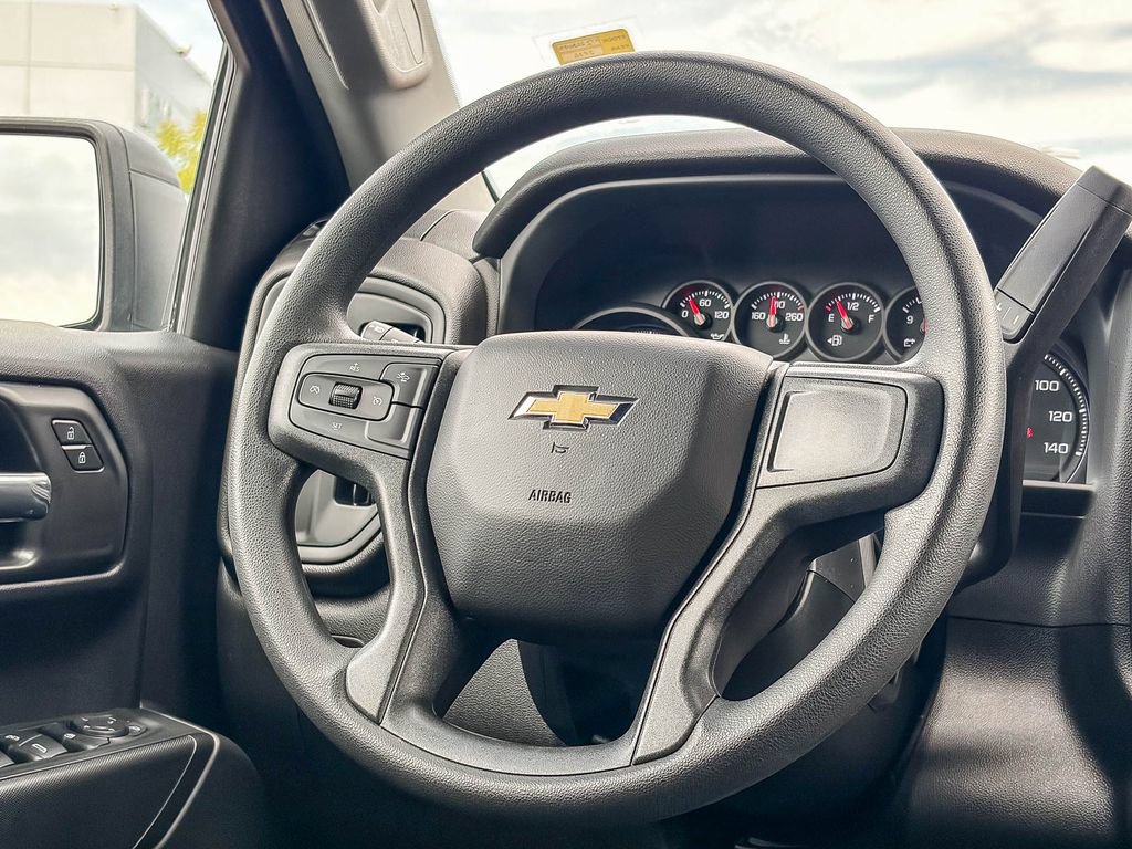 Used 2026 Chevrolet Silverado 1500 Custom RWD image 19