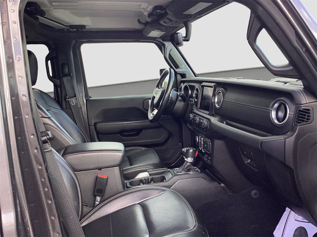 Used 2021 Jeep Wrangler Unlimited Sahara w/ Cold Weather Group image 18