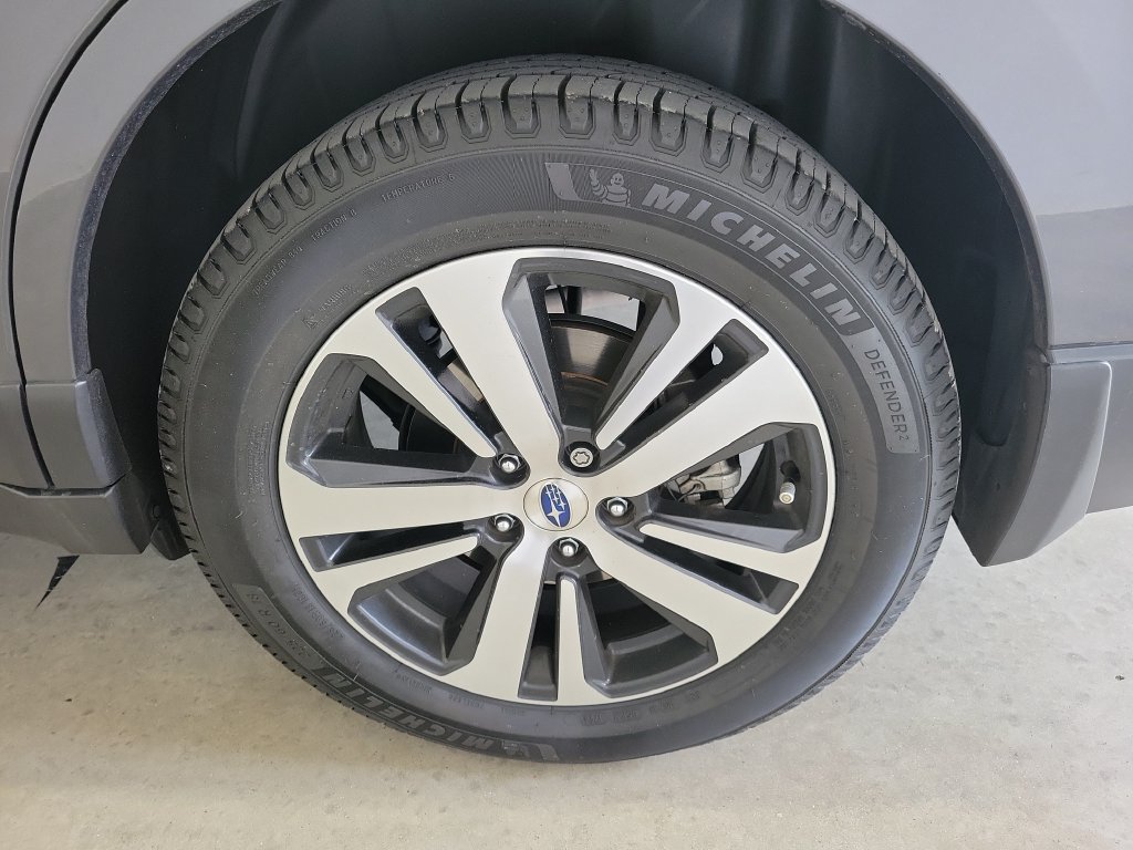 Used 2019 Subaru Outback 2.5i Limited w/ Popular Package #2 AWD/4WD image 18