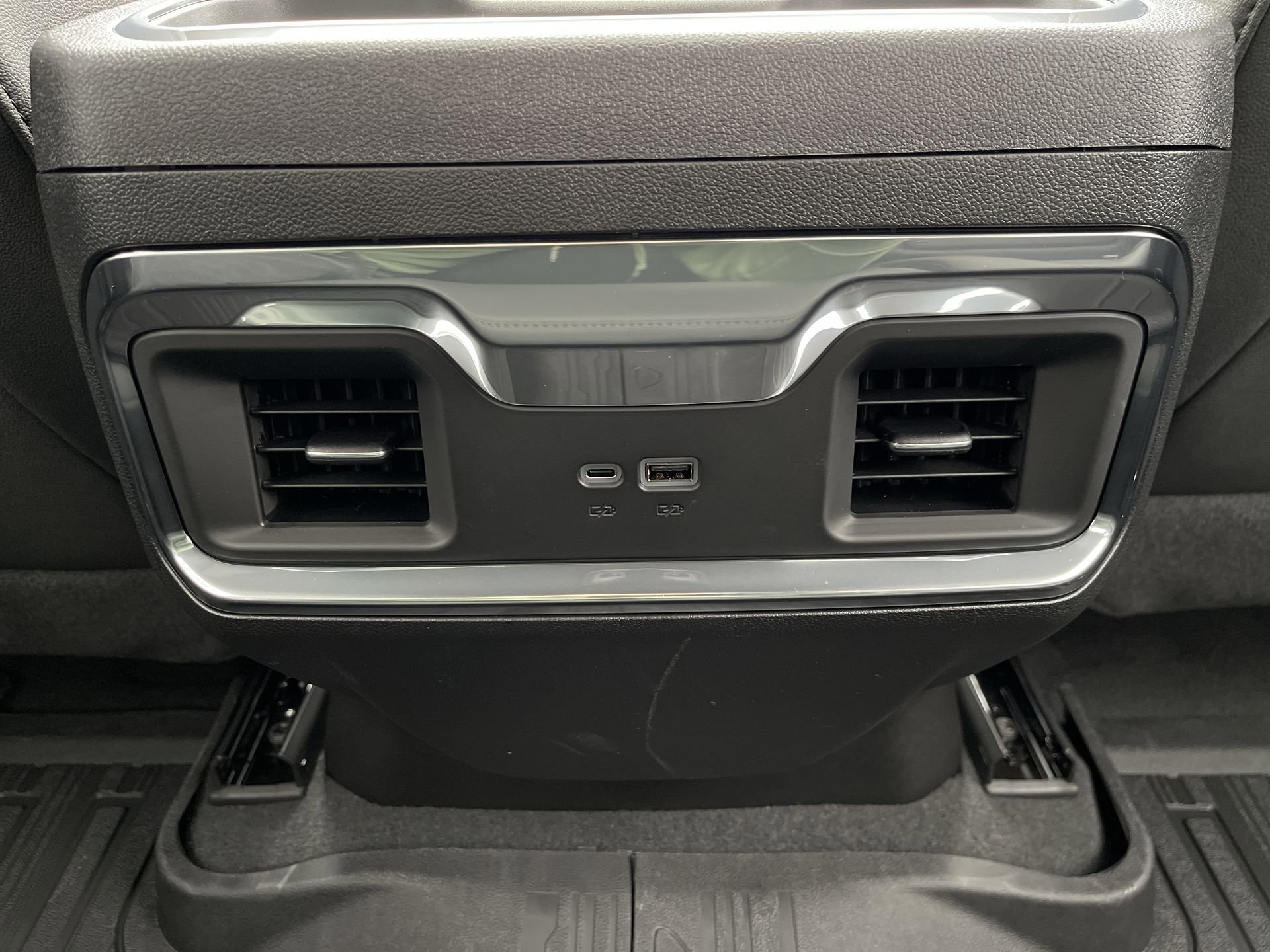 New 2026 GMC Sierra 1500 Elevation w/ Elevation Premium Package image 57