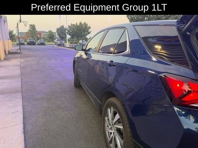 Used 2022 Chevrolet Equinox LT AWD/4WD image 11