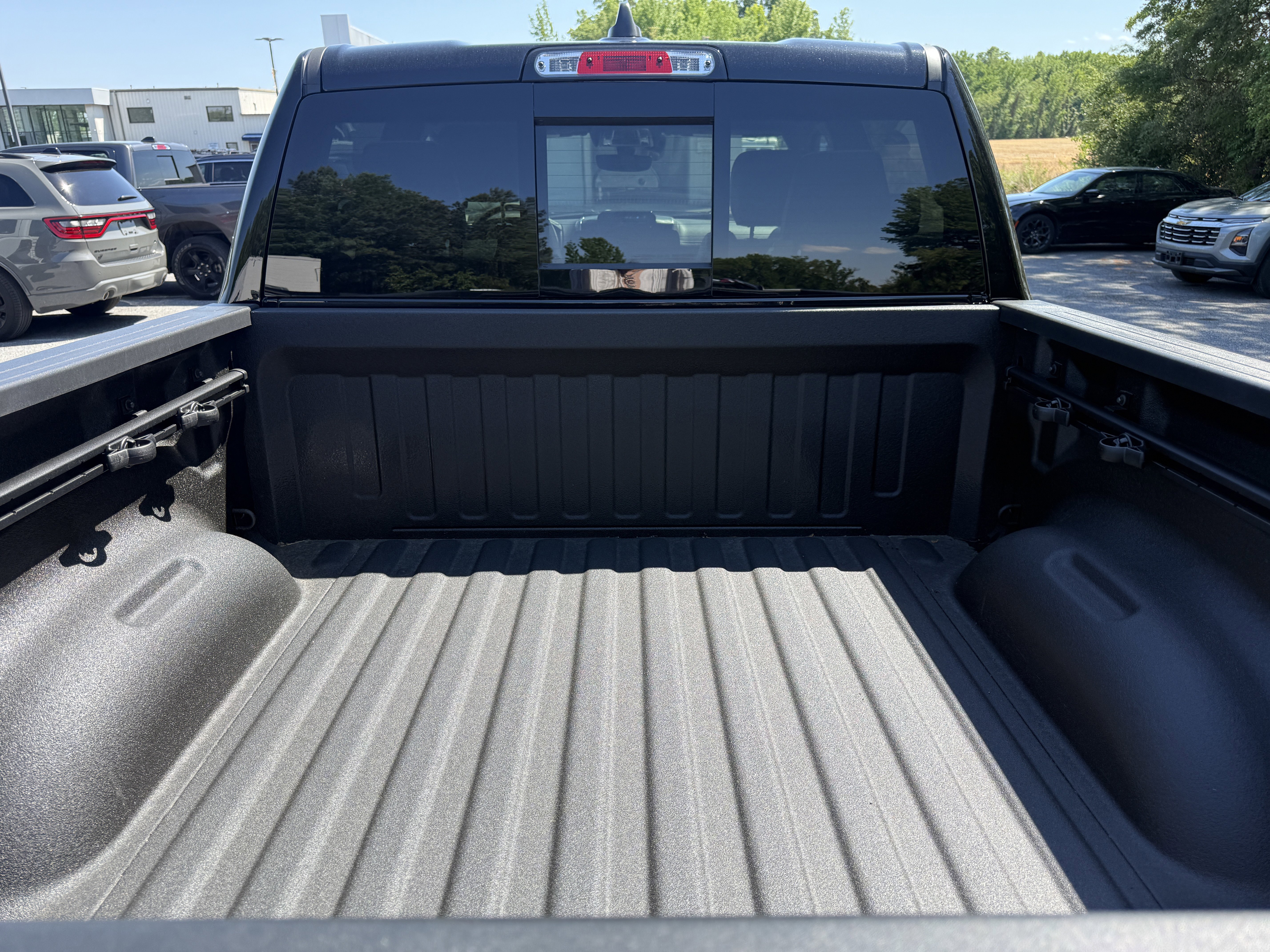 New 2026 RAM 1500 Laramie w/ Night Edition AWD/4WD image 7