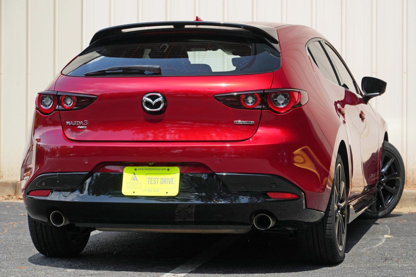 Used 2023 MAZDA MAZDA3 Hatchback w/Premium Plus Pkg AWD/4WD image 4