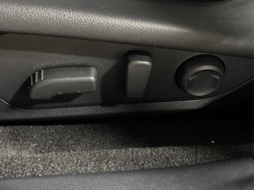 Used 2024 Subaru Crosstrek 2.5i Sport image 37