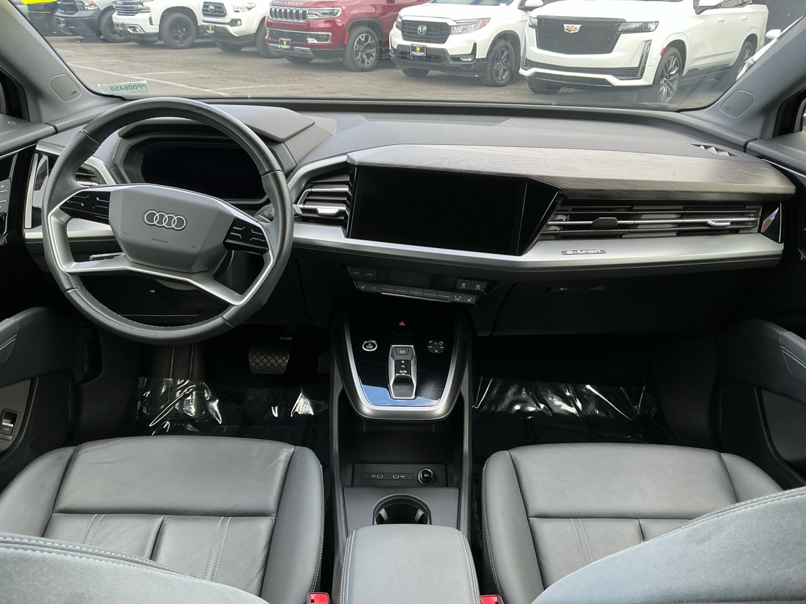 Used 2023 Audi Q4 e-tron Premium Plus w/ Premium Plus RWD image 15