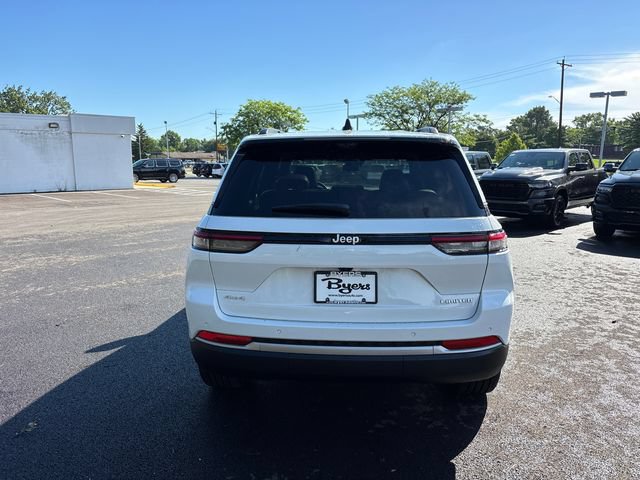 New 2026 Jeep Grand Cherokee Limited w/ Luxury Tech Group II AWD/4WD image 30