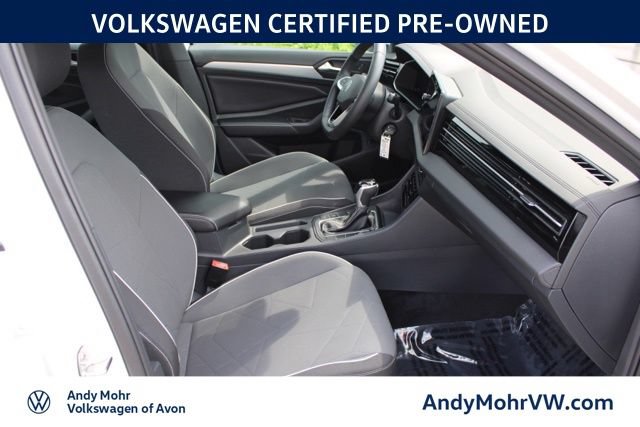 Used 2026 Volkswagen Jetta S FWD image 17