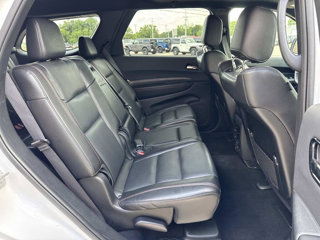 Used 2025 Dodge Durango GT image 19