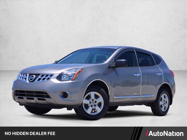 Used 2015 Nissan Rogue S FWD image 1