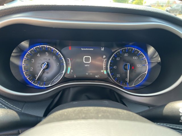 New 2026 Chrysler Pacifica Select image 28