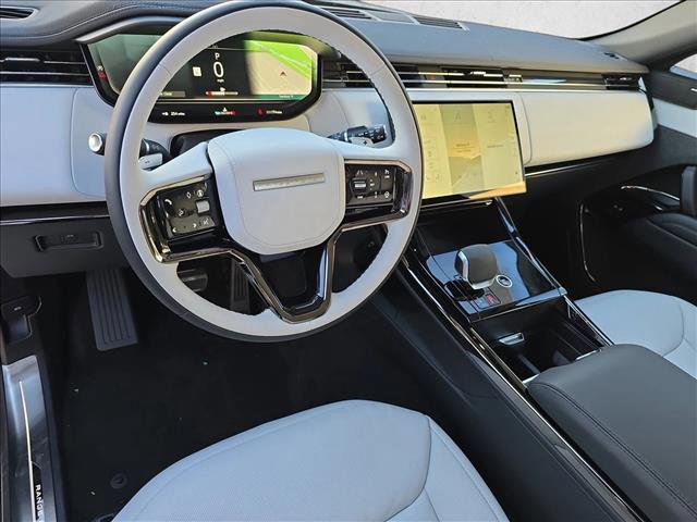 New 2025 Land Rover Range Rover Sport Dynamic SE image 17