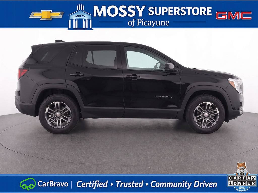 Certified 2026 GMC Terrain Elevation FWD image 11