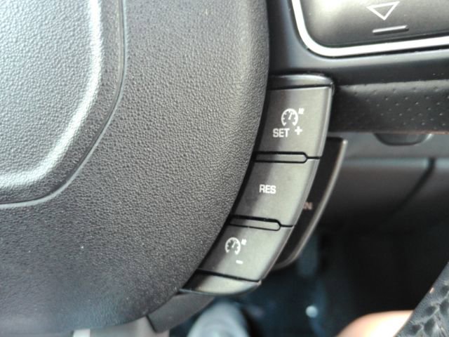 Used 2018 Land Rover Range Rover Evoque SE Dynamic AWD/4WD image 41