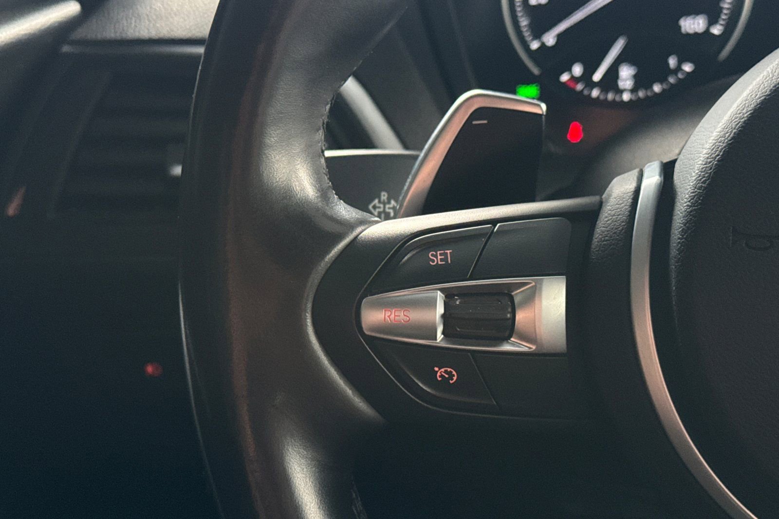 Used 2020 BMW 230i Coupe w/ M Sport Package image 27