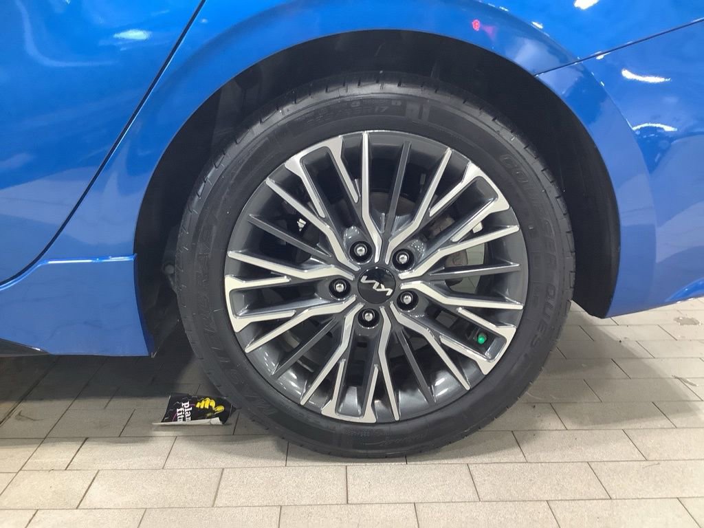 Certified 2023 Kia Forte GT-Line image 24