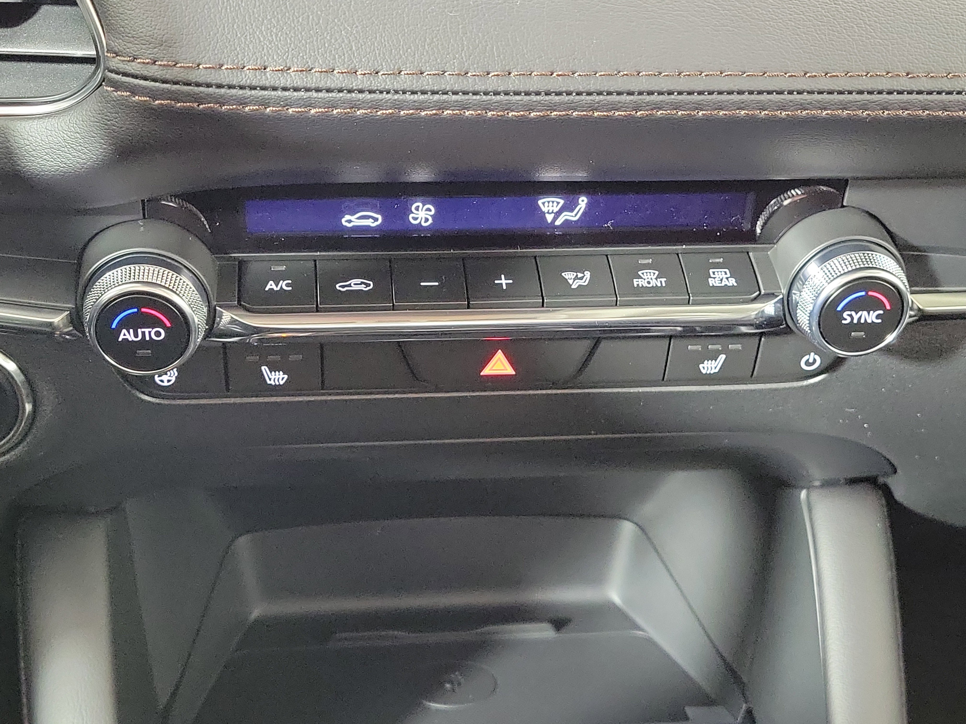 New 2026 MAZDA MAZDA3 2.5 Turbo Sedan w/Premium Plus image 23