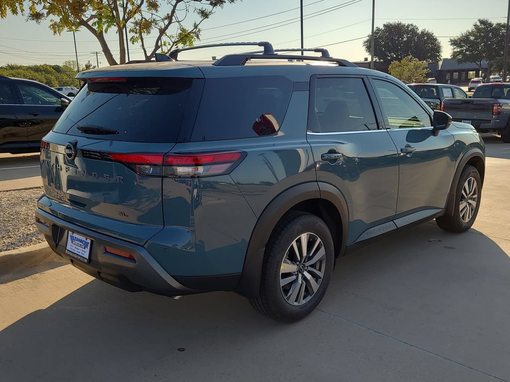 New 2026 Nissan Pathfinder SL FWD image 4