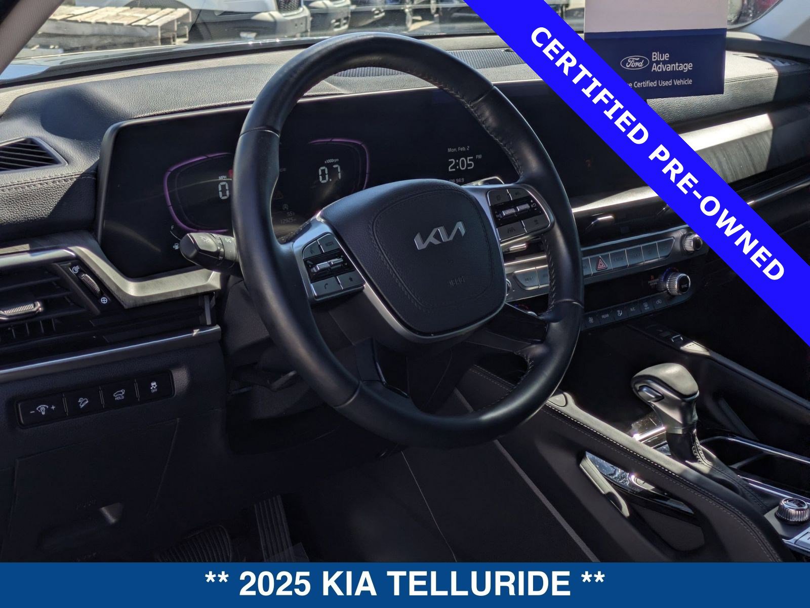 Used 2025 Kia Telluride EX image 22