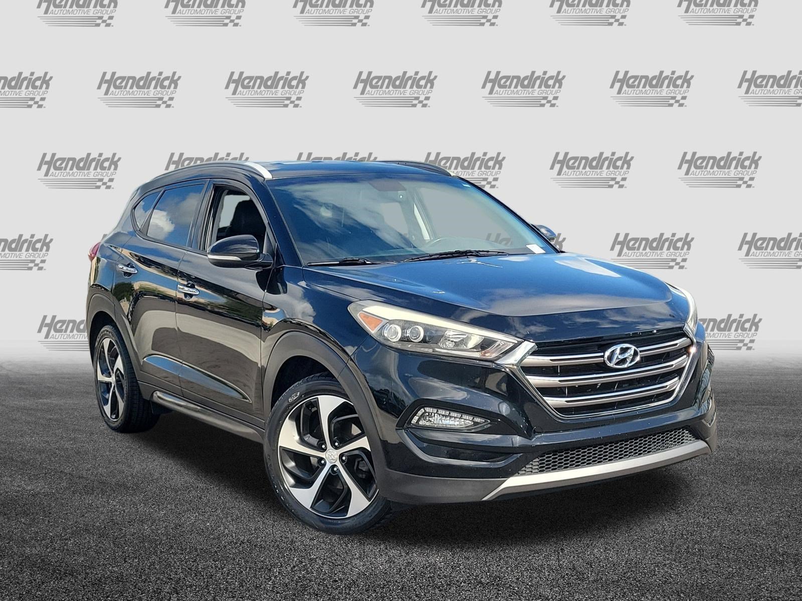Used 2016 Hyundai Tucson Limited AWD/4WD image 2