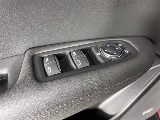 Used 2025 Cadillac XT5 Luxury image 23