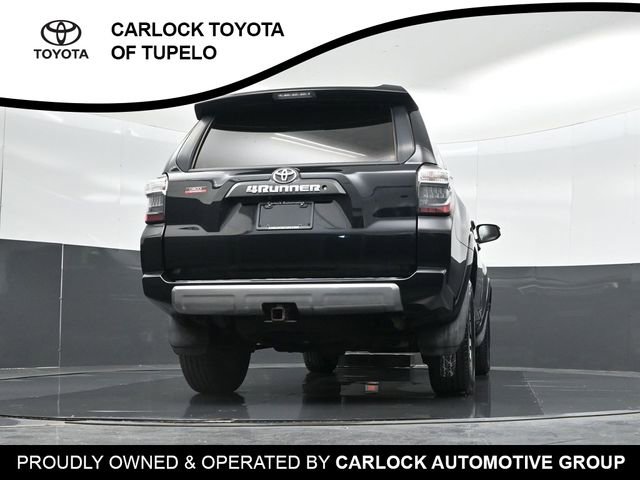 Used 2020 Toyota 4Runner TRD Off-Road AWD/4WD image 39