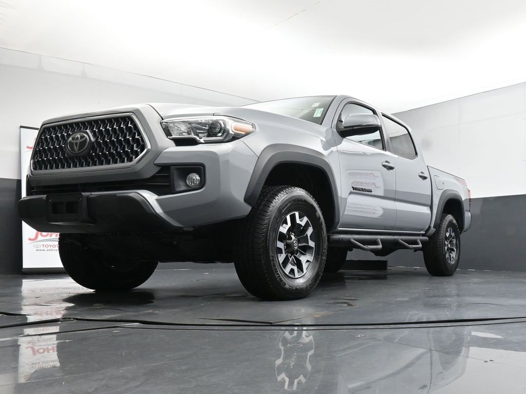 Used 2019 Toyota Tacoma TRD Off-Road image 36