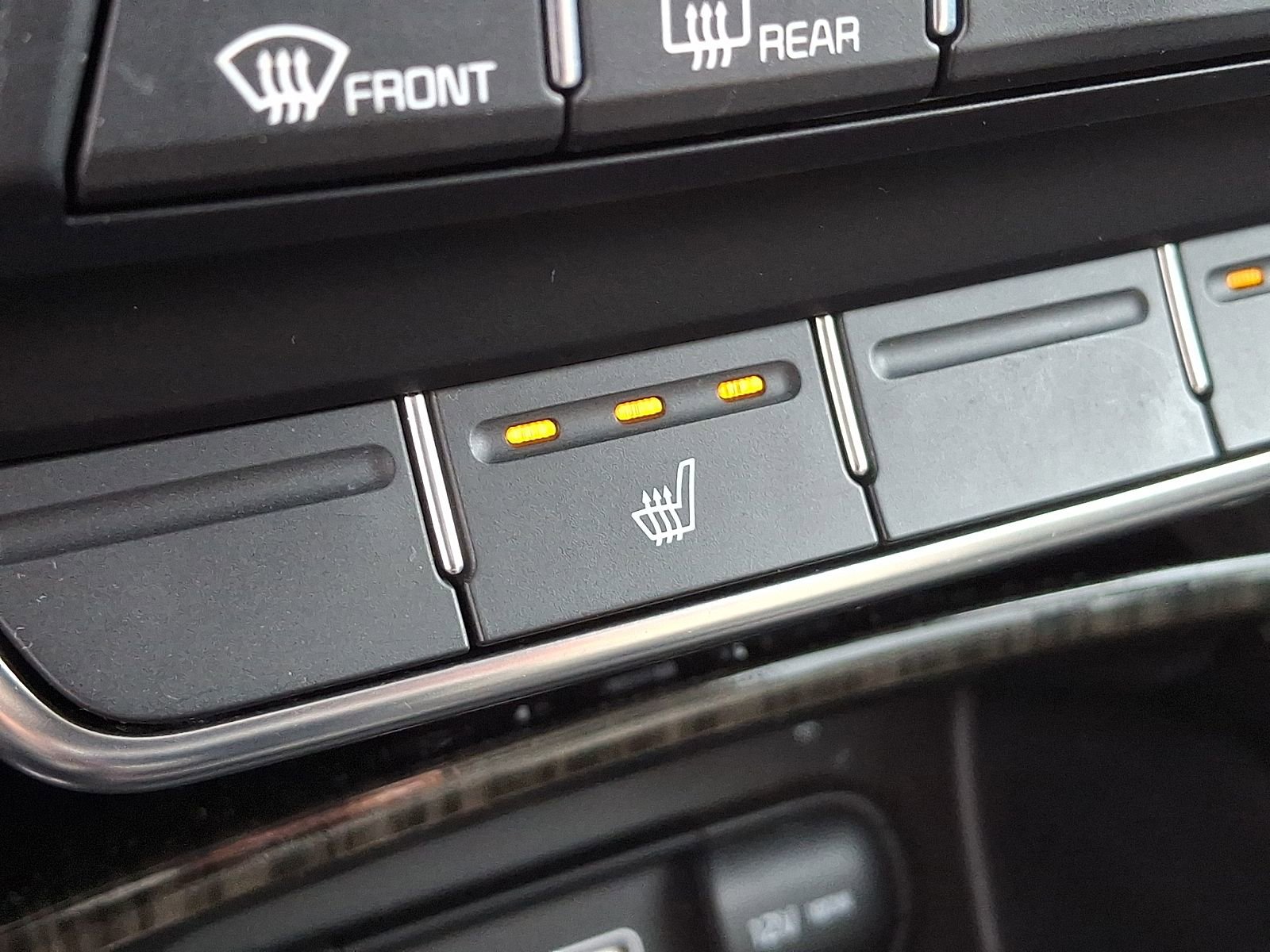 Used 2019 Kia Sorento EX image 24