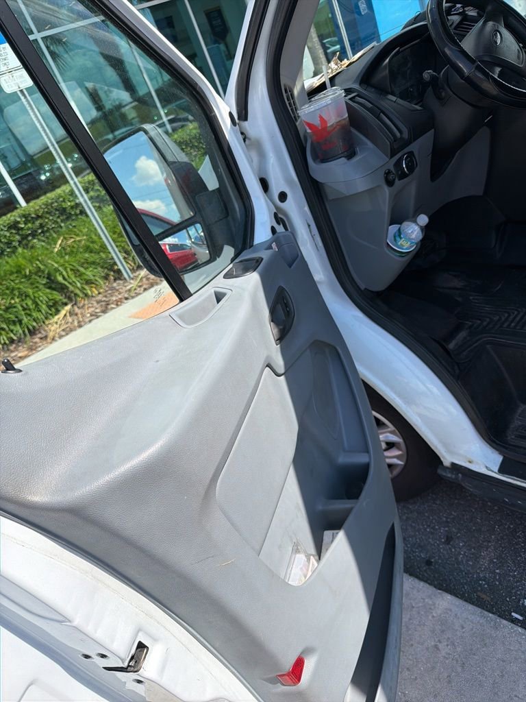 Used 2019 Ford Transit 150 148 Medium Roof RWD image 9