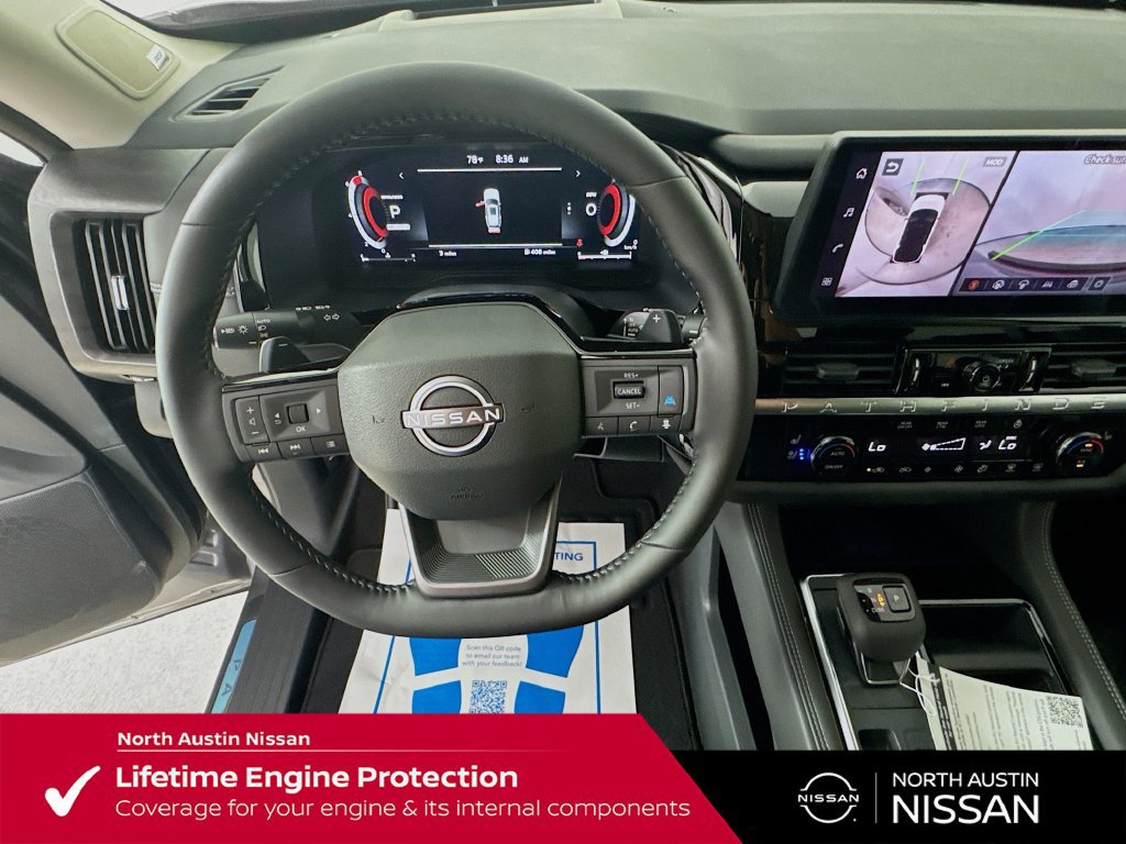 New 2026 Nissan Pathfinder Platinum FWD image 12