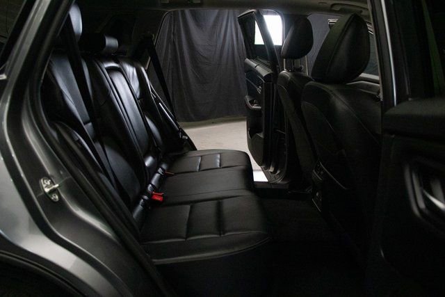 Used 2025 Nissan Rogue SL w/ Tech Package image 18