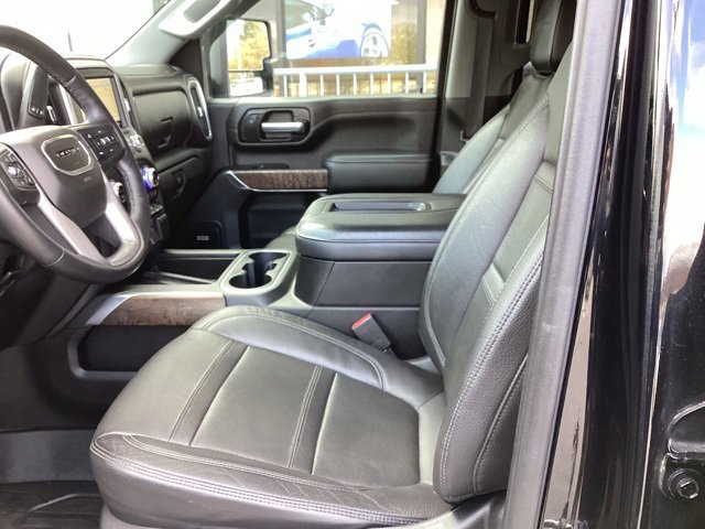 Used 2021 GMC Sierra 2500 Denali w/ Denali Ultimate Package image 23