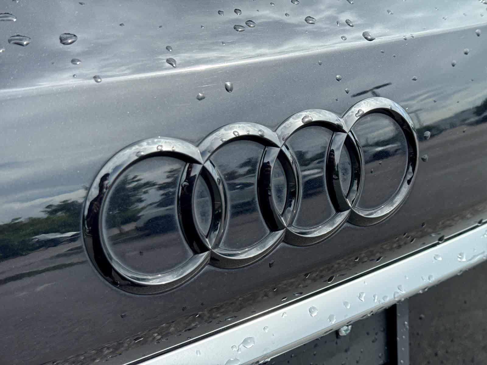 Used 2021 Audi Q7 3.0T Prestige w/ Prestige Package AWD/4WD image 18