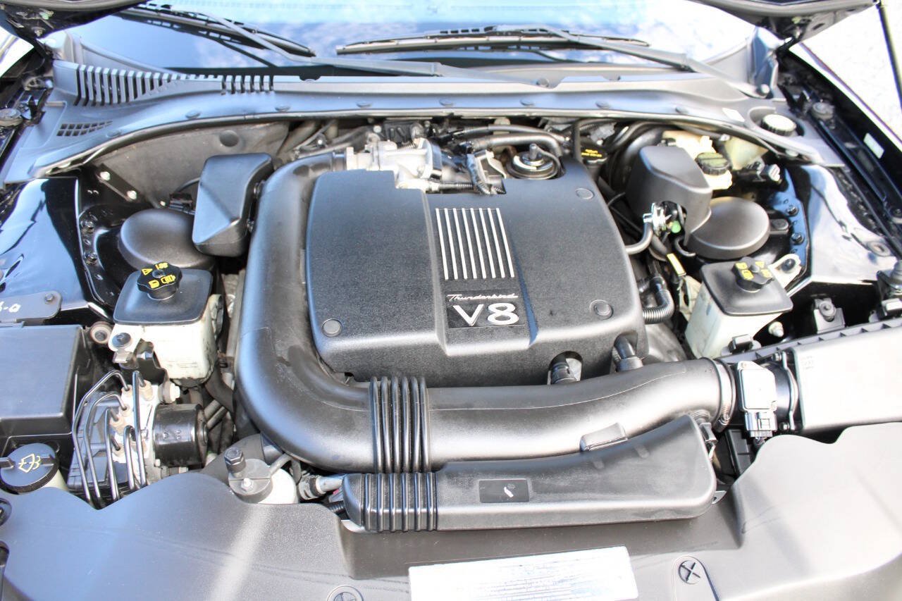 Used 2002 Ford Thunderbird RWD image 28