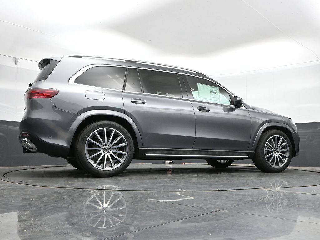 New 2026 Mercedes-Benz GLS 580 4MATIC image 36