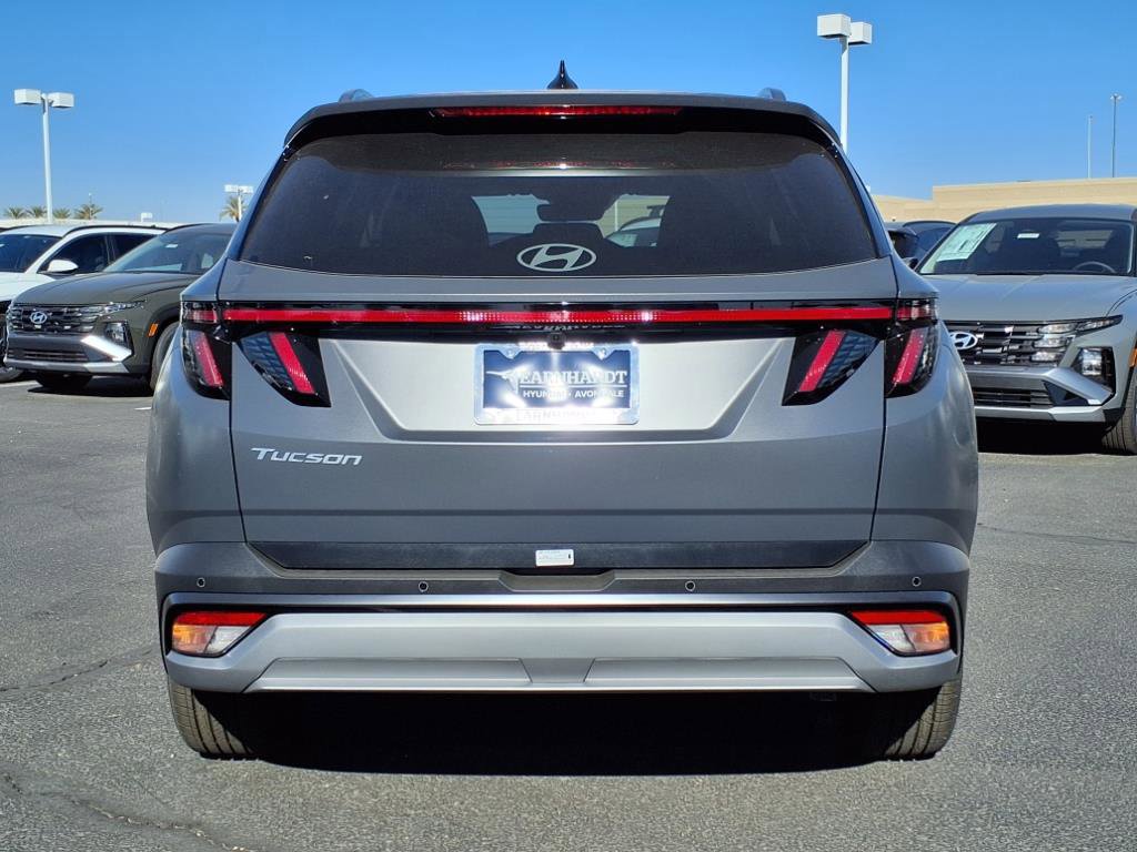 New 2025 Hyundai Tucson Limited image 4