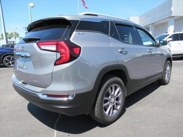 Used 2023 GMC Terrain SLT AWD/4WD image 5