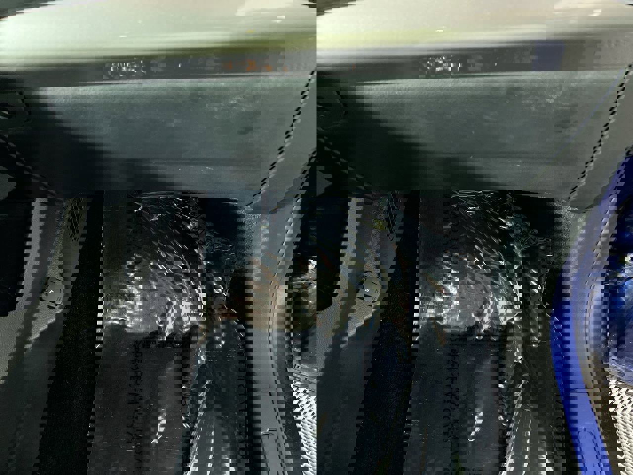 Used 2015 Ford Edge SEL image 35