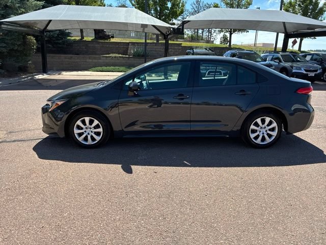 Used 2026 Toyota Corolla LE FWD image 5