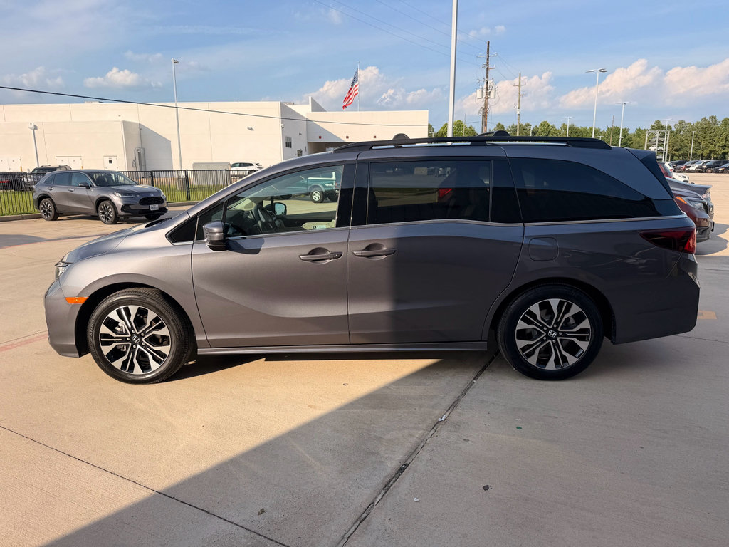 Certified 2026 Honda Odyssey Elite image 5